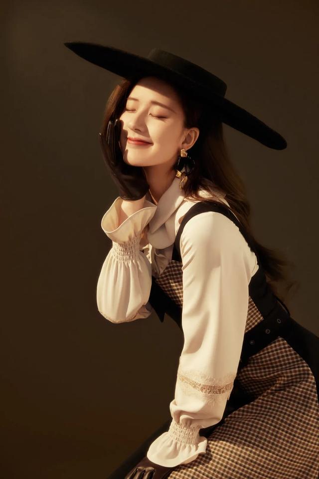 拜托了衣柜珍藏推荐！今年超火的杰西莱设计女装她真的来了哦！