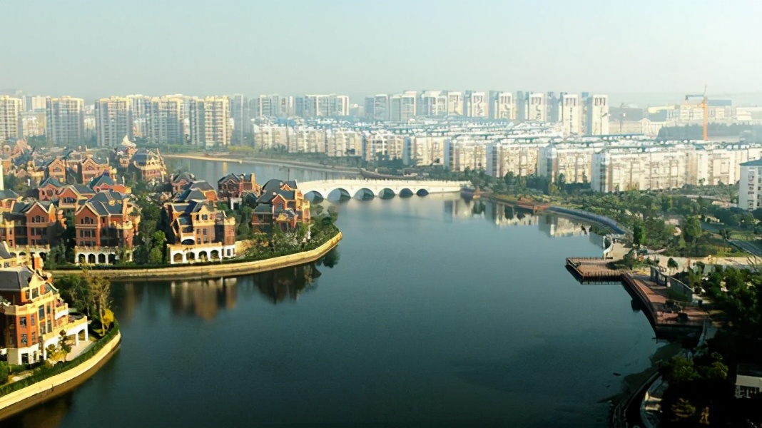 镇江以前做过江苏的省会吗,镇江经济为何发展不上去