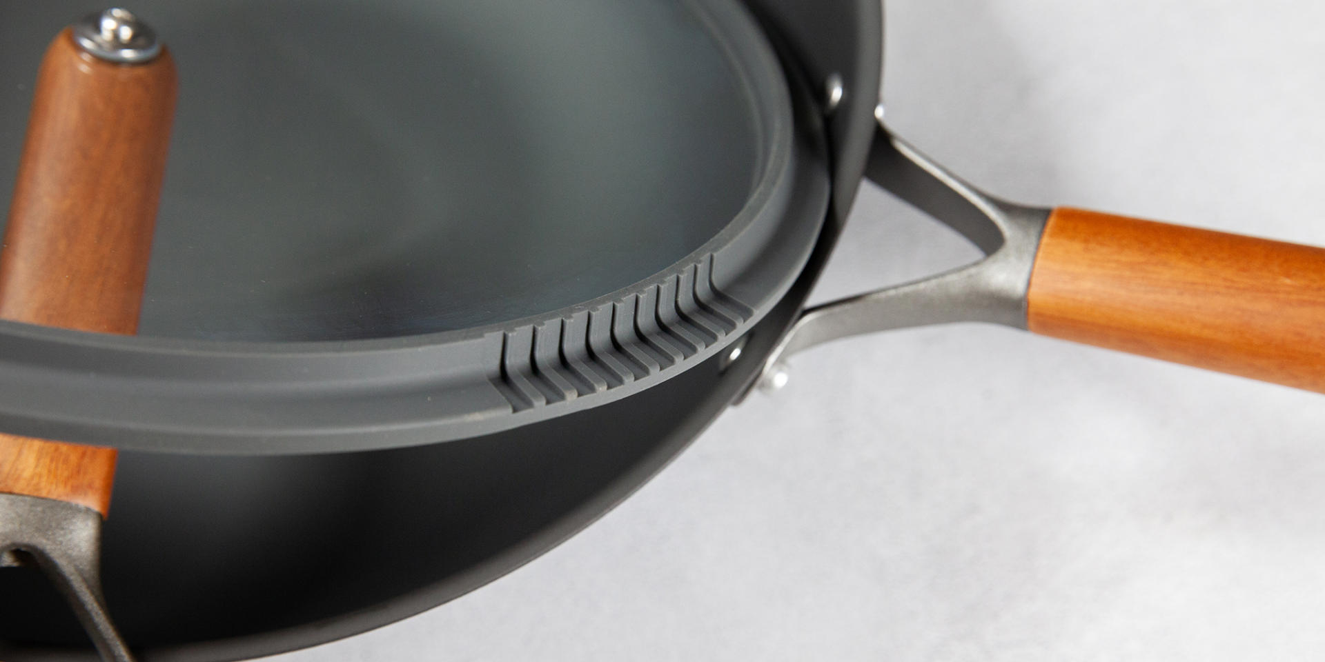 三禾窒氮轻铁锅,三禾锅具官方旗舰店双耳铁锅