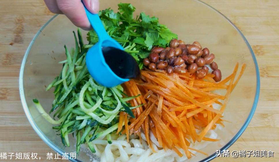 面条新做法教你一招,教你面条新吃法比煮着好吃10倍