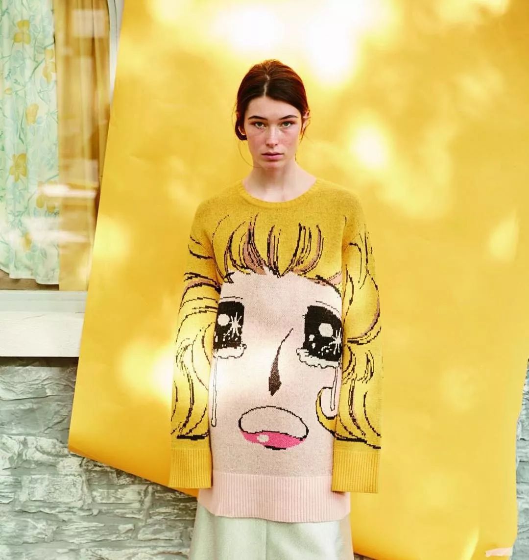 “以前看不起ACG，现在恨不得全身ACG。”