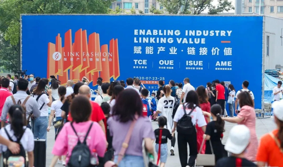 钱包推荐小众高级感白色,大牌钱包限定合集