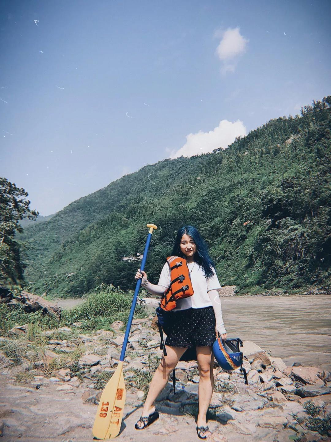 这个微笑国度,见人就夸漂亮,300元就能在天空滑翔