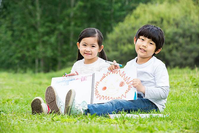 怎么判断一个男孩子真的喜欢你,如何知道男孩子是否真心喜欢你