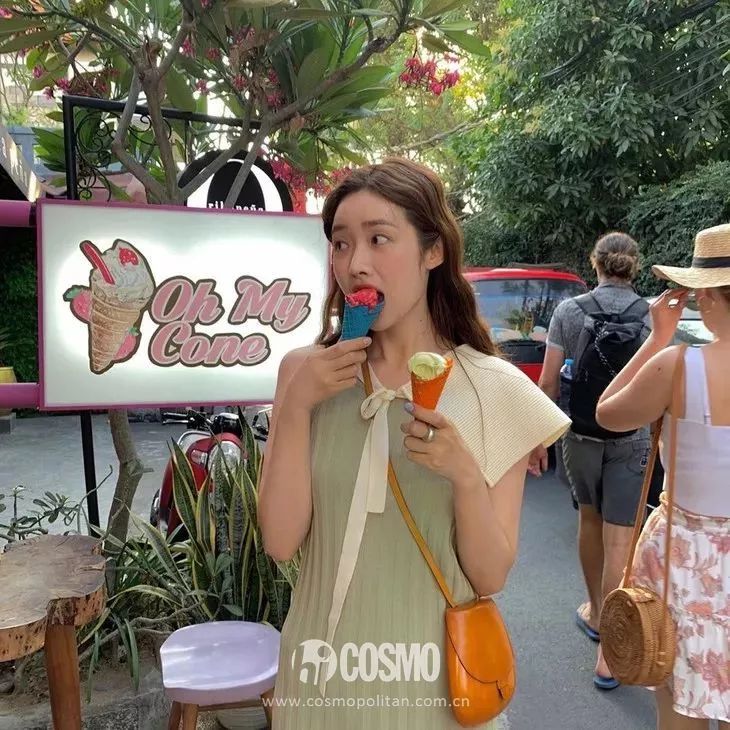 10只包上百万,郑秀妍比妹妹郑秀晶奢侈太多