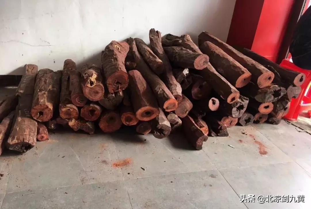 便宜的小叶紫檀没有盘玩价值,文玩几十的小叶紫檀是真的不