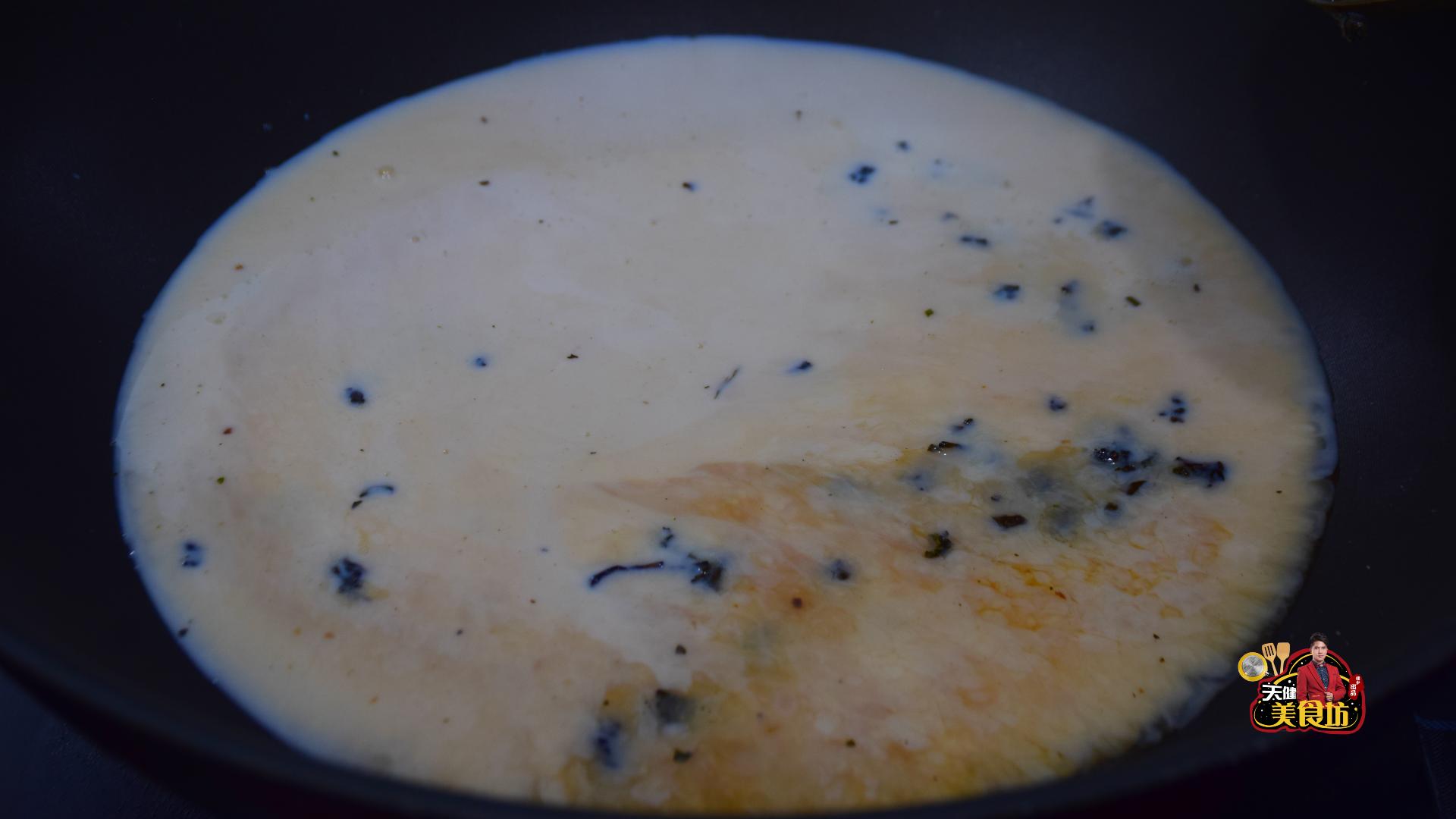 想喝奶茶不用去外面买了，简单4步教你在家做焦糖奶茶，好吃极了