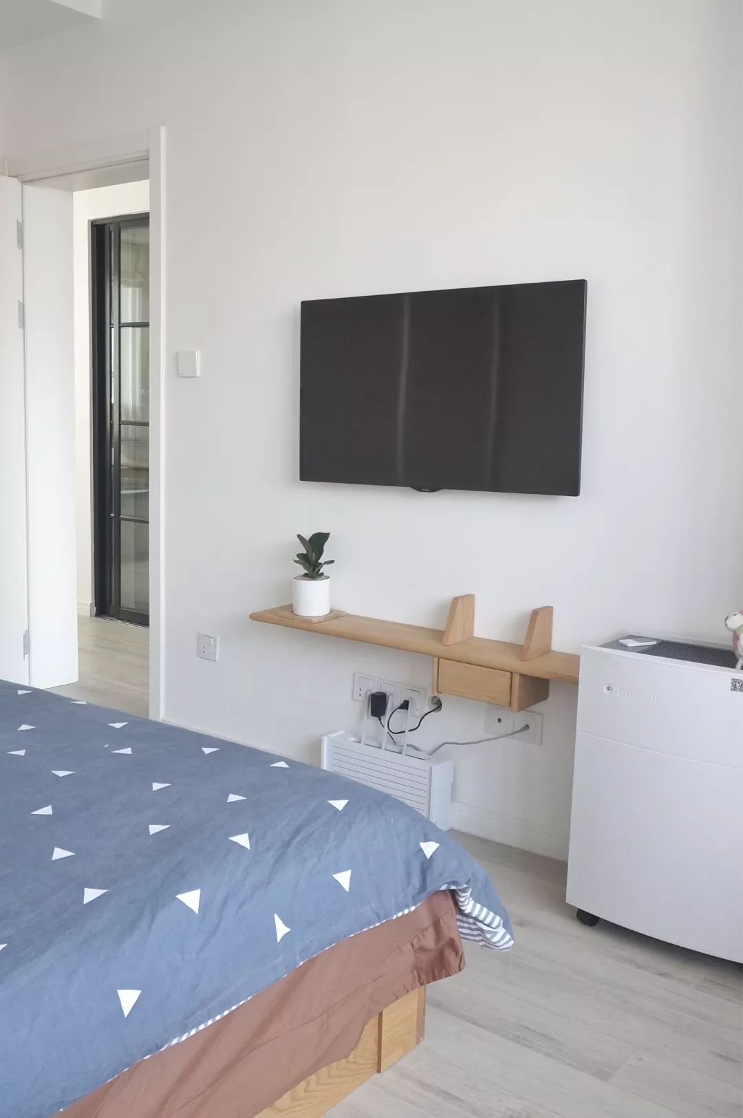 72平两室一厅现代轻奢风格,北欧阳光房120平