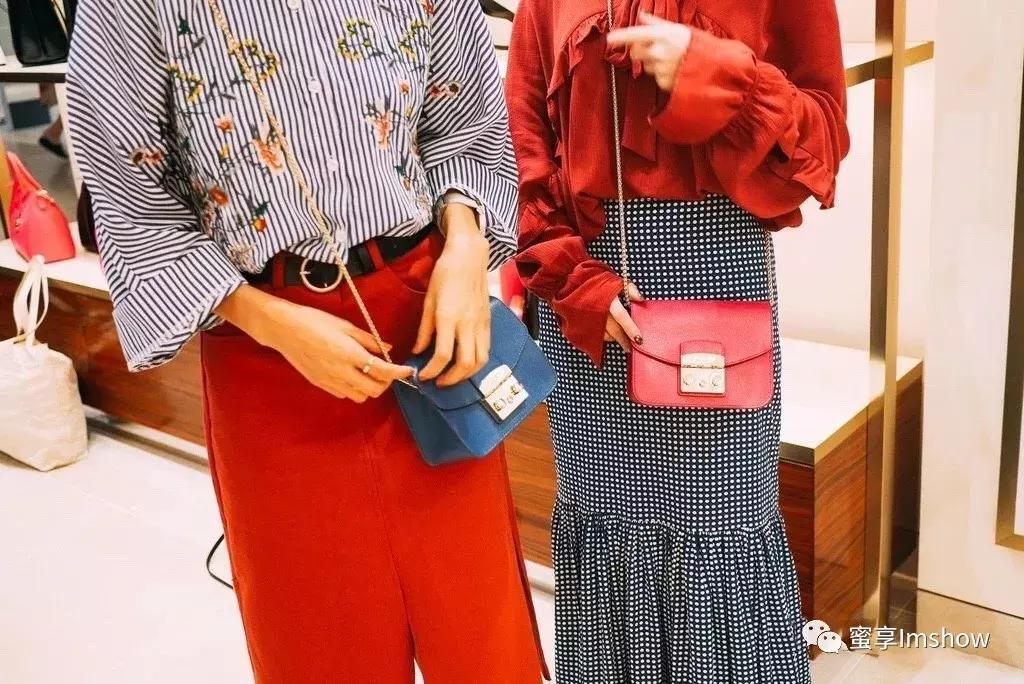 furla最经典款式,小仙女必备的漂亮又可爱的东西