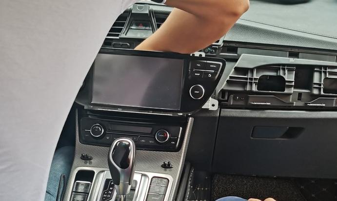 2020款吉利帝豪gkui升级,19款吉利帝豪gs车机有adb模式么