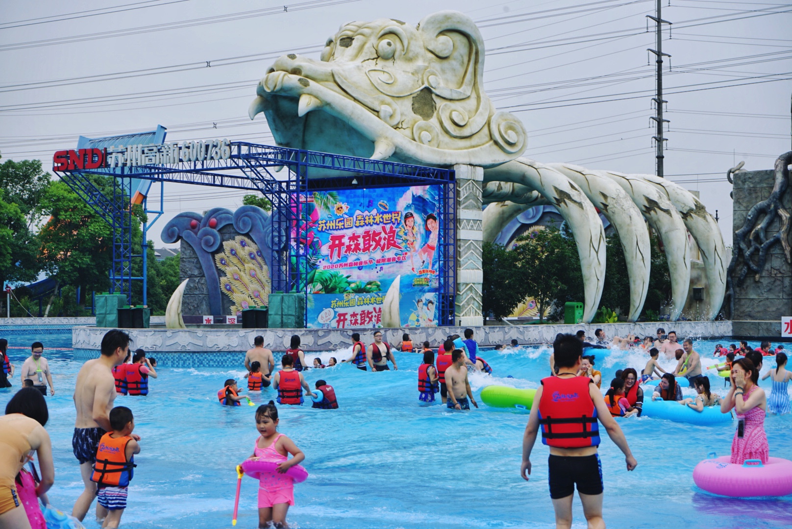 苏州乐园夜场游玩攻略,苏州乐园攻略玩的人多不