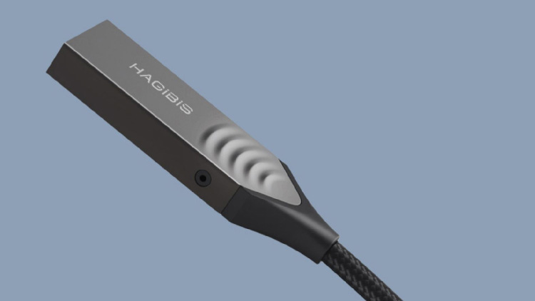 想在低配车内蹦迪？改造车机还不如装个接收器，也就一顿饭钱