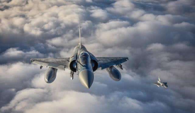 幻影2000现在落地多少钱,幻影2000战斗机出口价