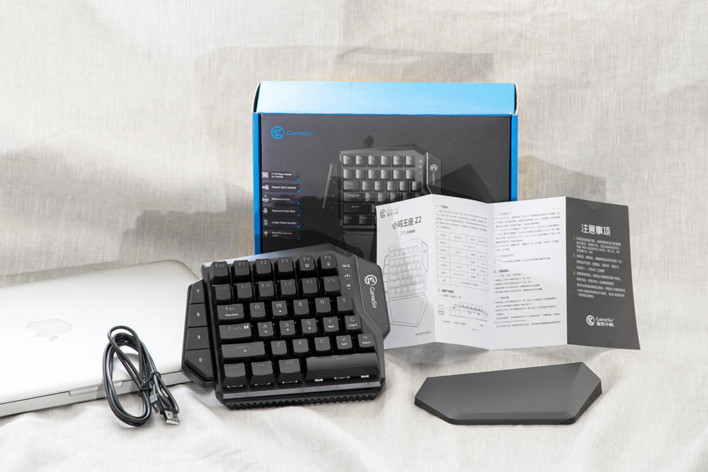 吃鸡神器键盘压枪测评,吃鸡神器测评键盘加手柄