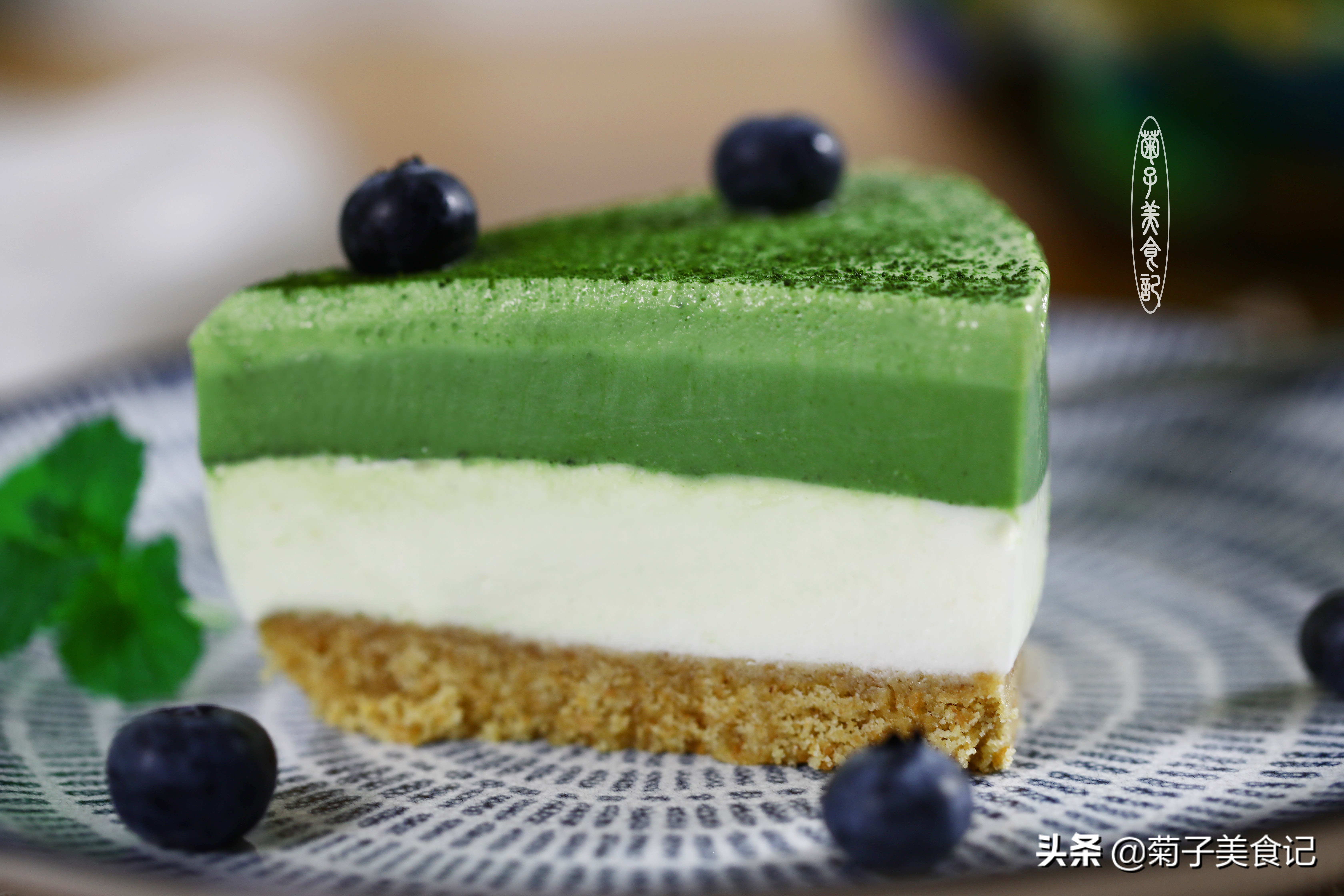 美味的巧克力抹茶慕斯蛋糕,如何做好看又好吃的抹茶慕斯