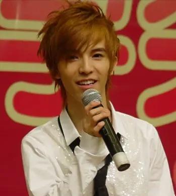 郭敬明玄幻小说爵迹,郭敬明写的小说爵迹