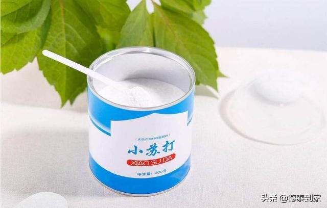 怎么让小白鞋变白又不会变黄,小白鞋变黄了怎么刷不花钱