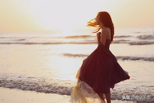 分手后对方快速开始了一段新恋情,分手后很快有了女朋友要不要挽留