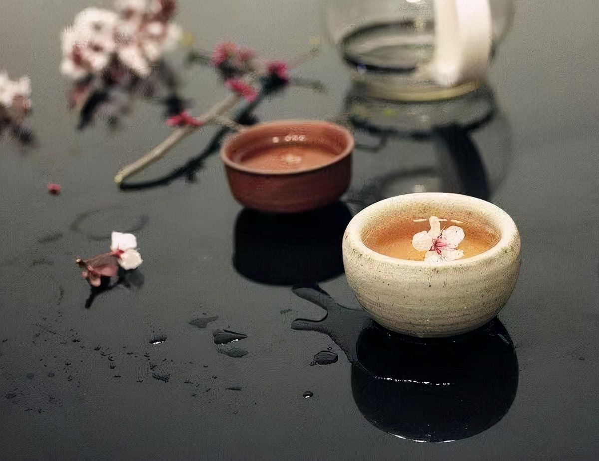 经常胡思乱想在心理学上叫什么,经常胡思乱想精神内耗抑郁怎么办