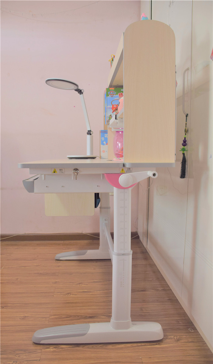 爱果乐学习桌椅调整方法视频,爱果乐儿童学习桌椅怎么搭配