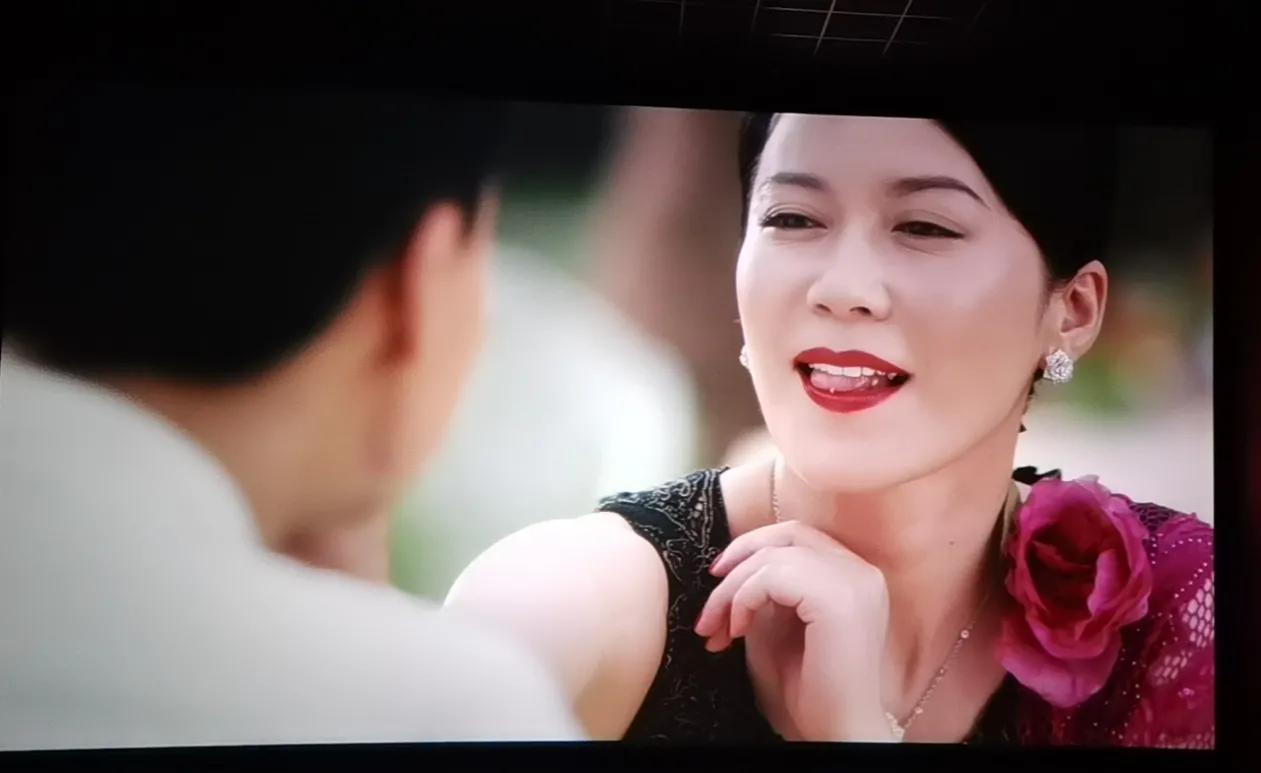 张爱玲女性悲剧的启示,论张爱玲小说女性人物的悲剧性