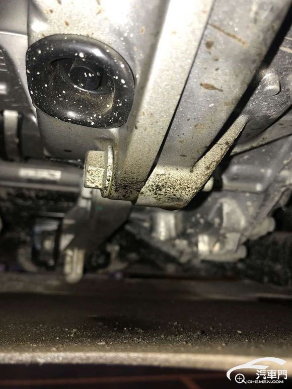 18年雪佛兰科沃兹1.5自动波箱漏油,科沃兹2019款去哪里保养