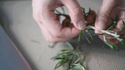 头皮一直出汗痒,头皮多痒出油掉发严重怎么办