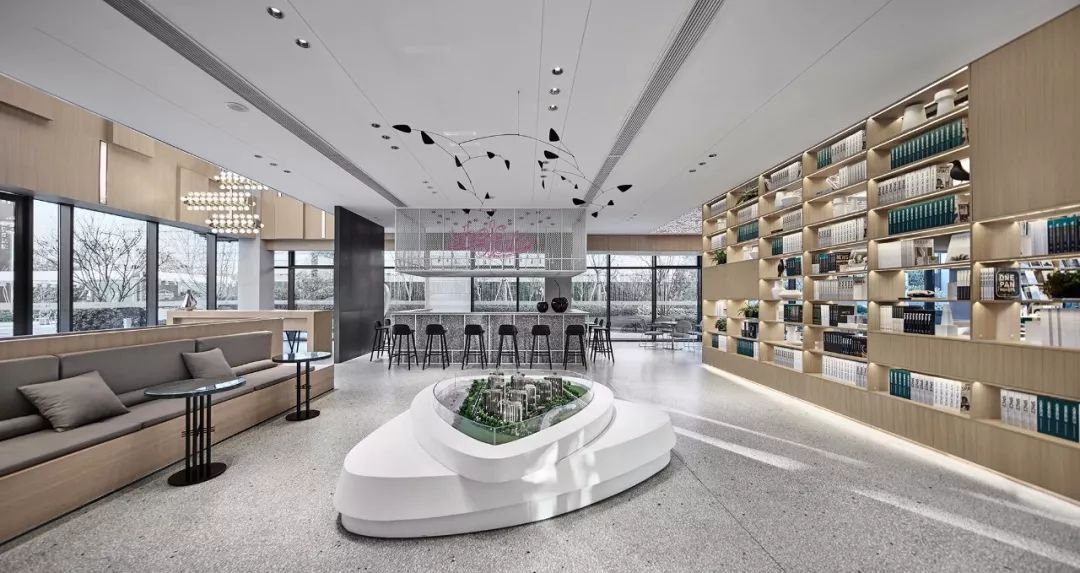 140㎡Rimadesio杭州展厅丨理想生活之城的品质范式