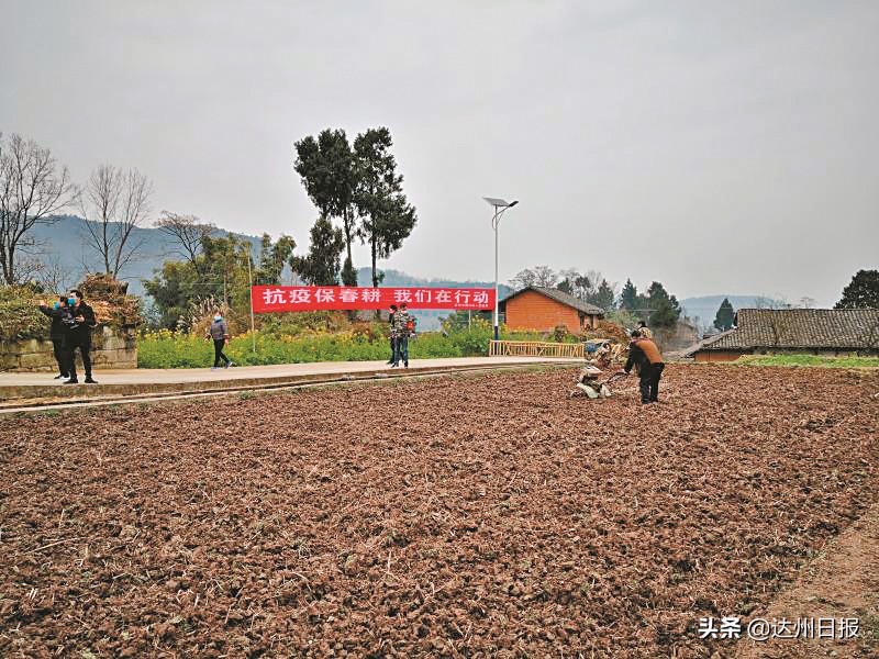 战疫一线的志愿者们,疫情防控中志愿者们守村