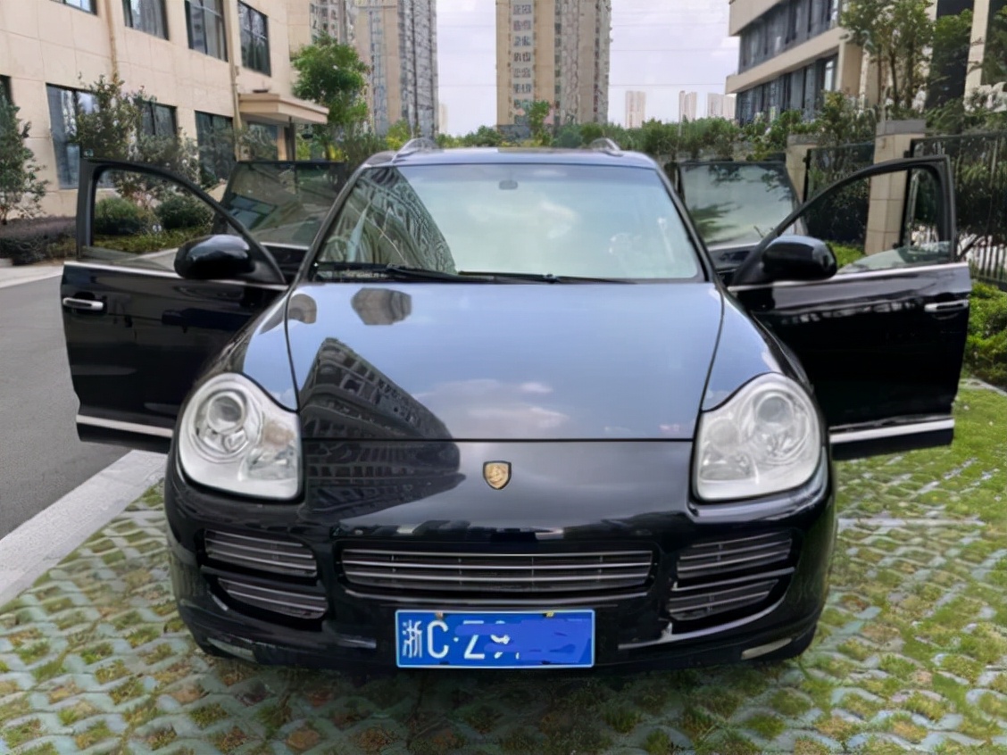 小伙为了情怀花8万买车,安徽小伙买车