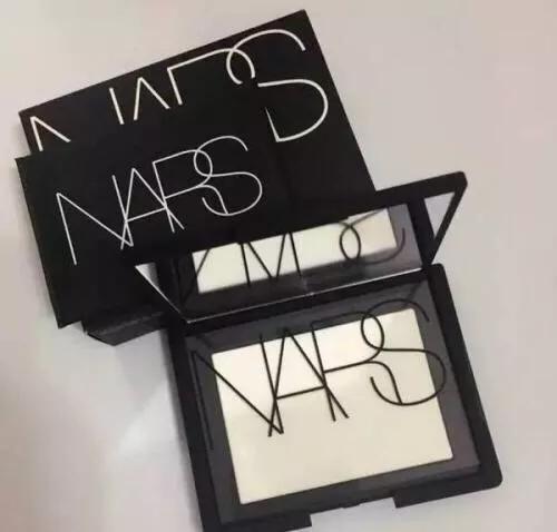 最好用的6款散粉——一整天不脱妆