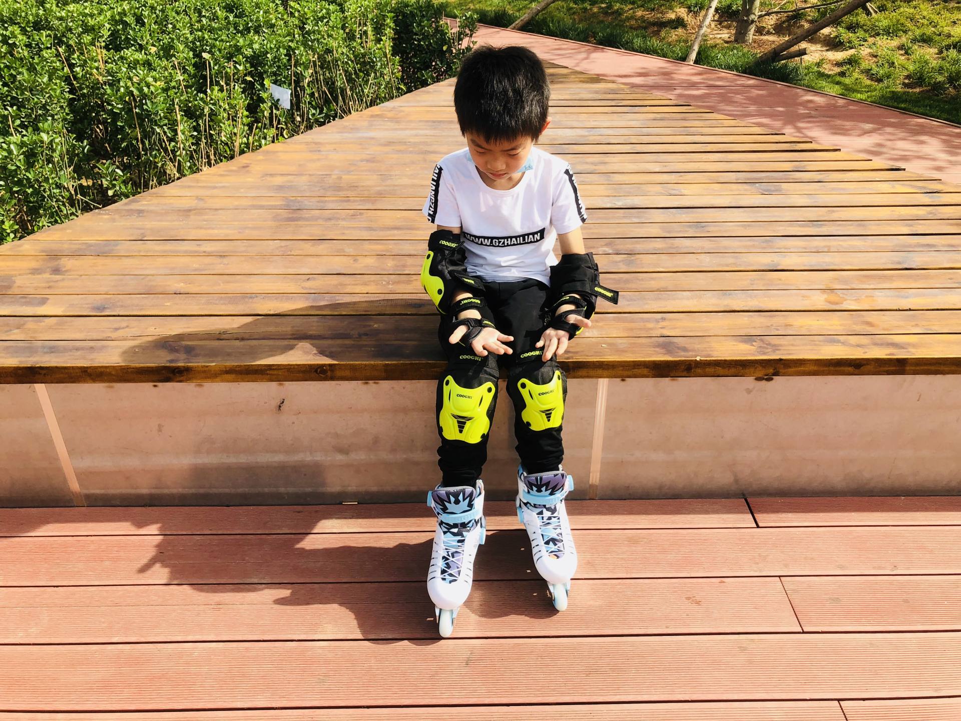 穿上脱不下来的溜冰鞋,穿了就不想脱的轮滑鞋