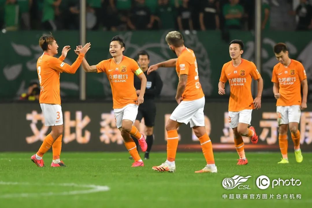 武汉卓尔客场胜广州恒大,武汉卓尔战胜青岛视频
