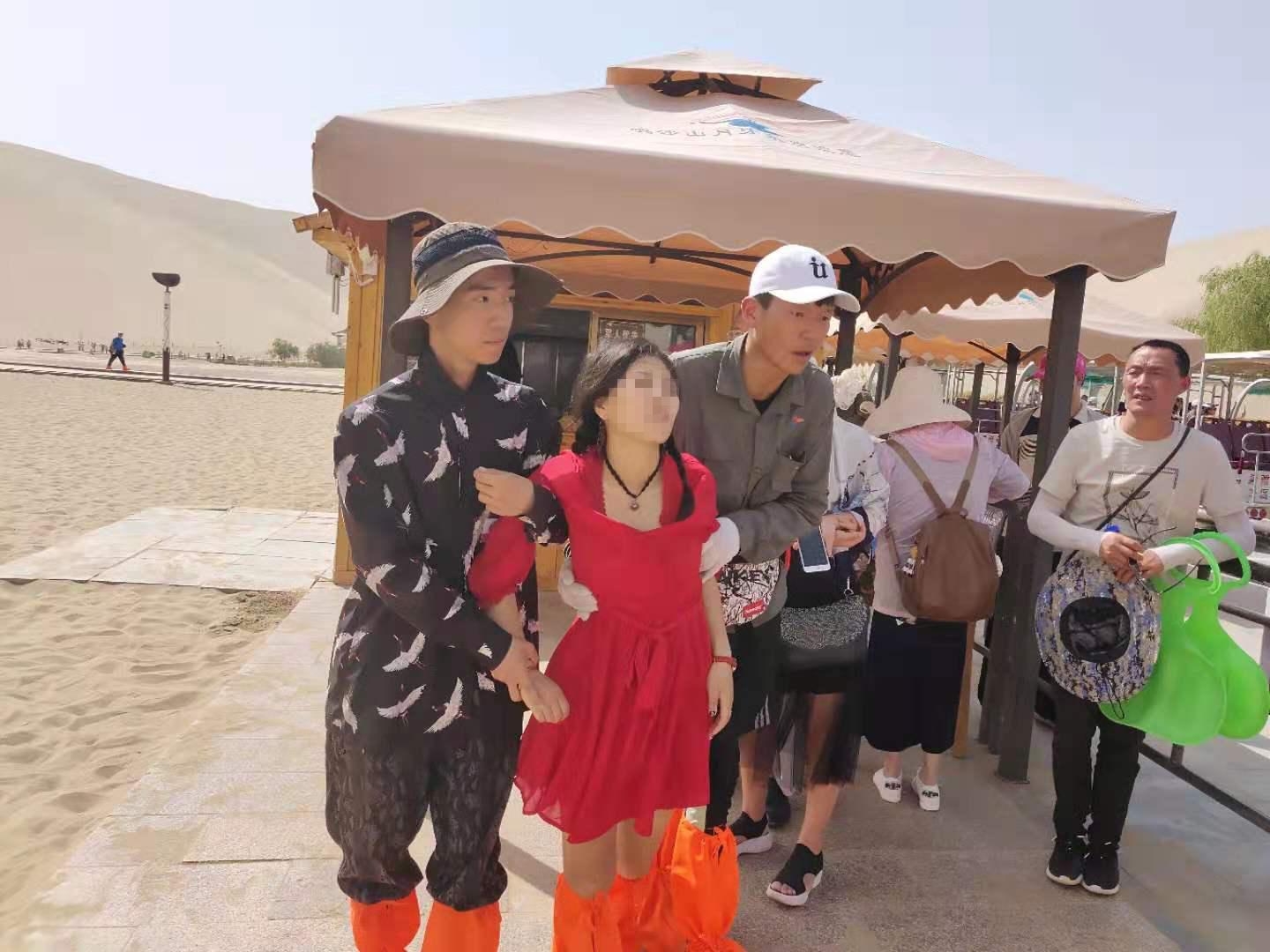 鸣沙山月牙泉景区工作人员,鸣沙山救援