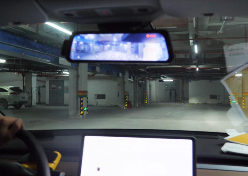 任我游智能行车记录仪红键,任我游隐藏式行车记录仪测评