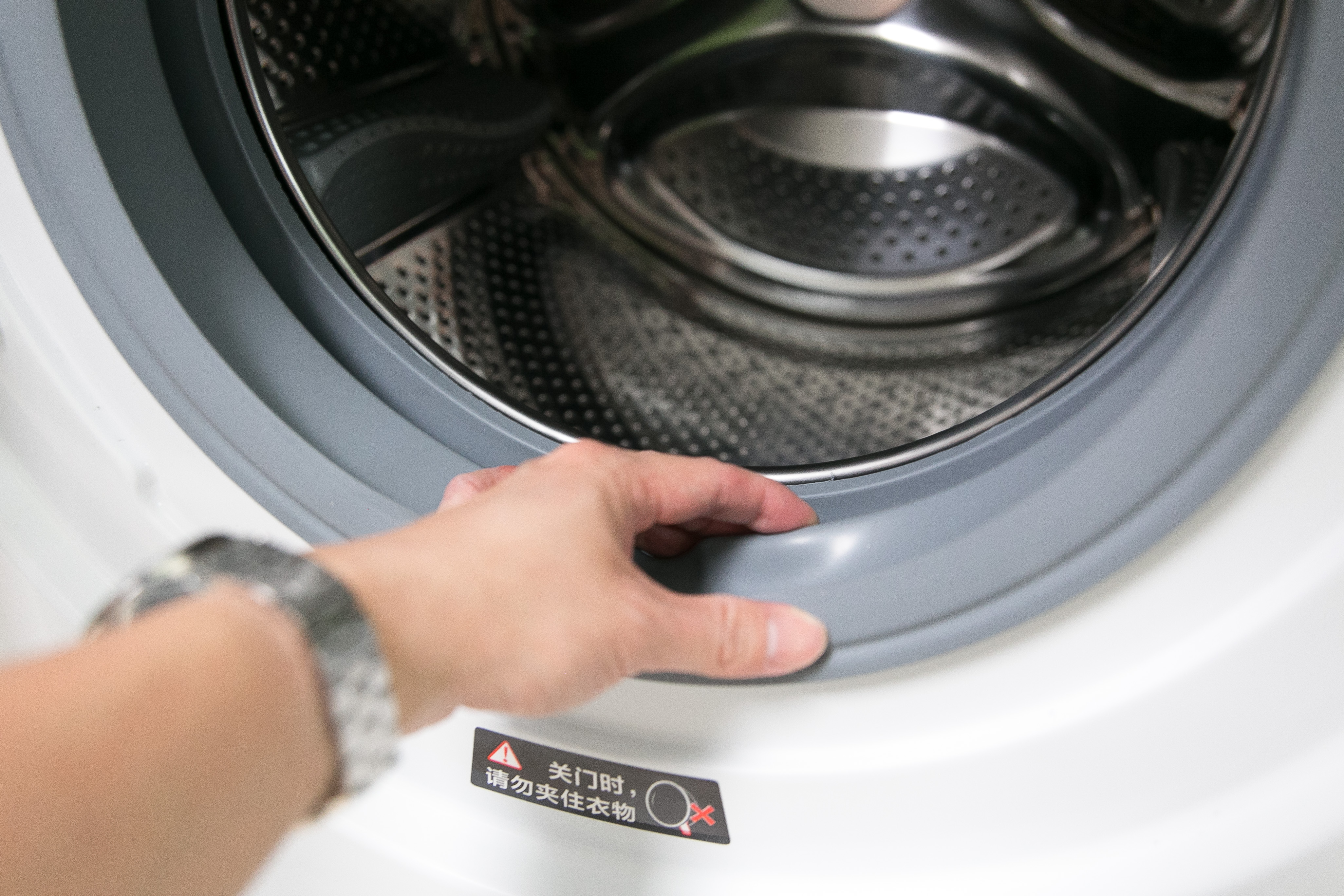 美的洗衣机蒸汽除菌功能怎么使用,美的洗衣机蒸汽除菌功能怎么用