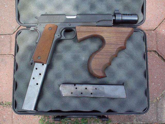 各国飞行员武器装备,飞行员保命枪