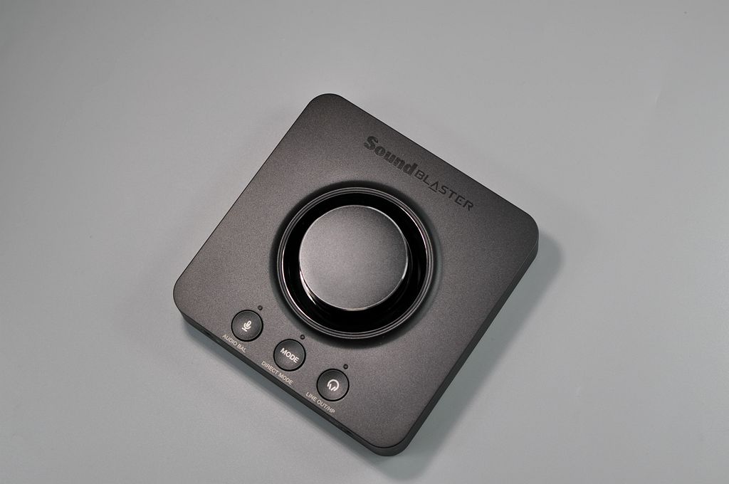 性价比最高的游戏声卡,真的,不是生错时代它早火了