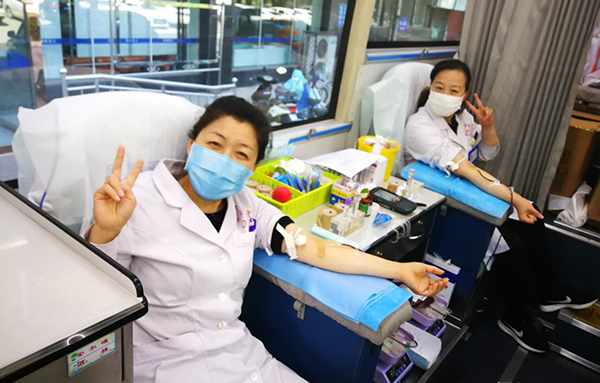 献血战疫情护佑生命,献血战疫为爱人加油