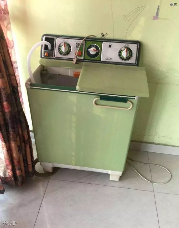 重庆老照片店,解放碑国泰广场到朝天门码头