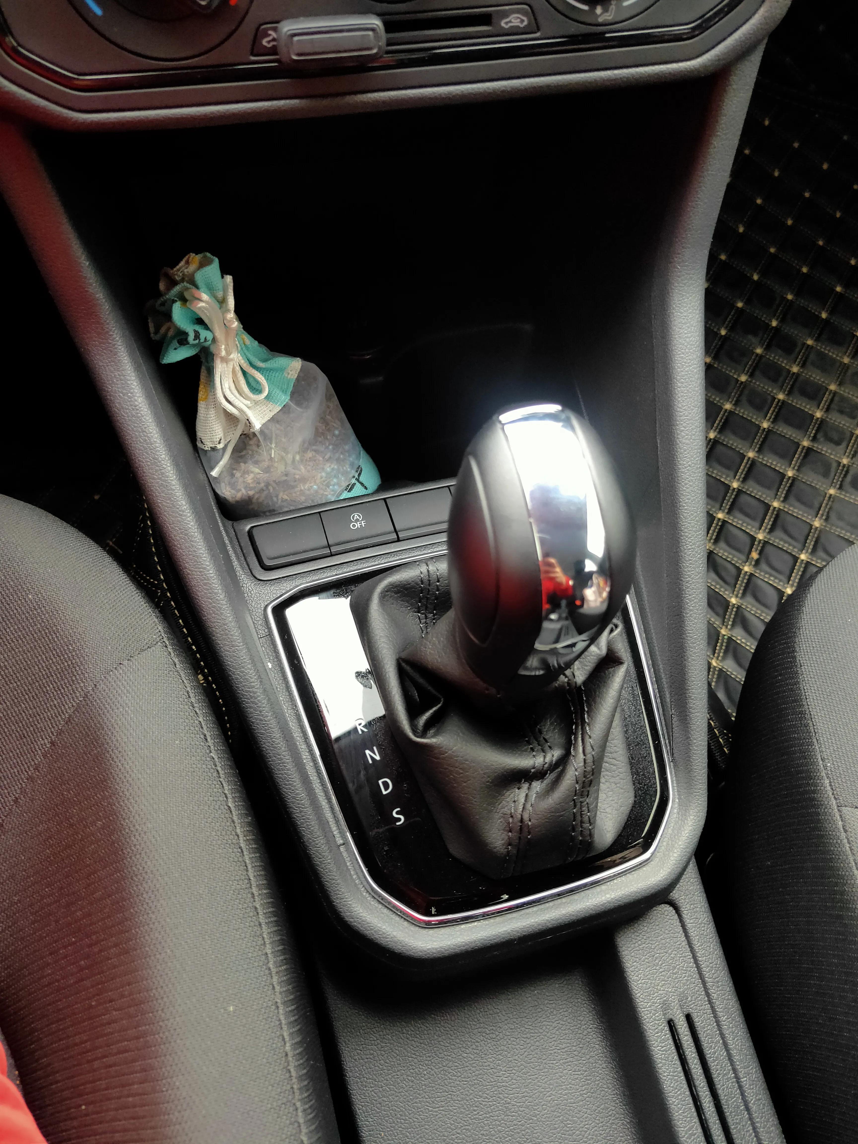 捷达自动挡落地价,捷达自动挡发动机怎么样