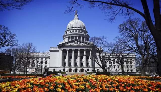 世界著名宫殿是哪几个,世界十大宫殿建筑排名