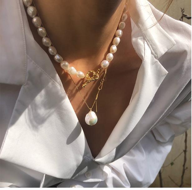 粗金项链怎么叠戴,麻花金项链怎么戴好看