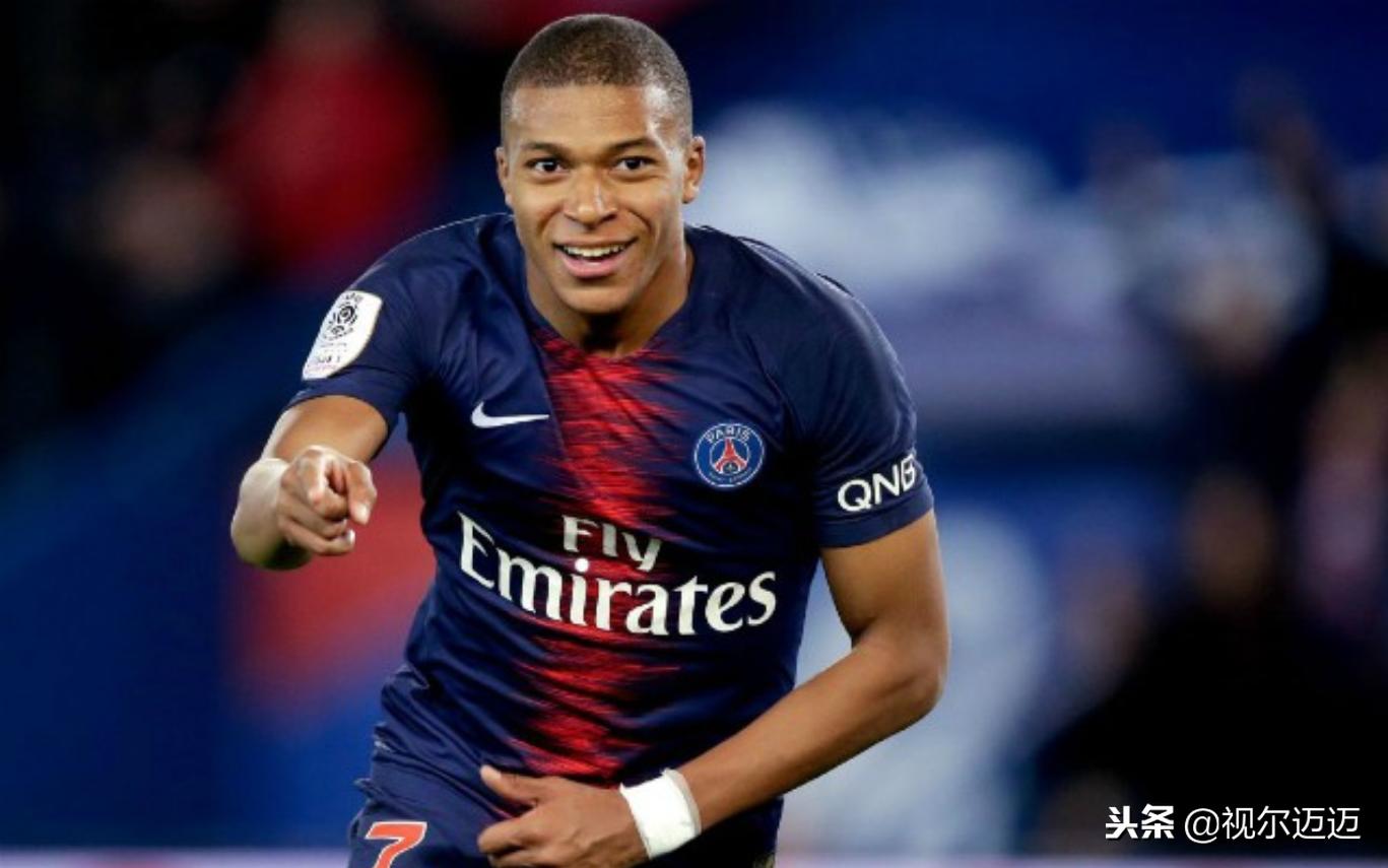 忘却偶像，姆巴佩在房间撤下C罗海报