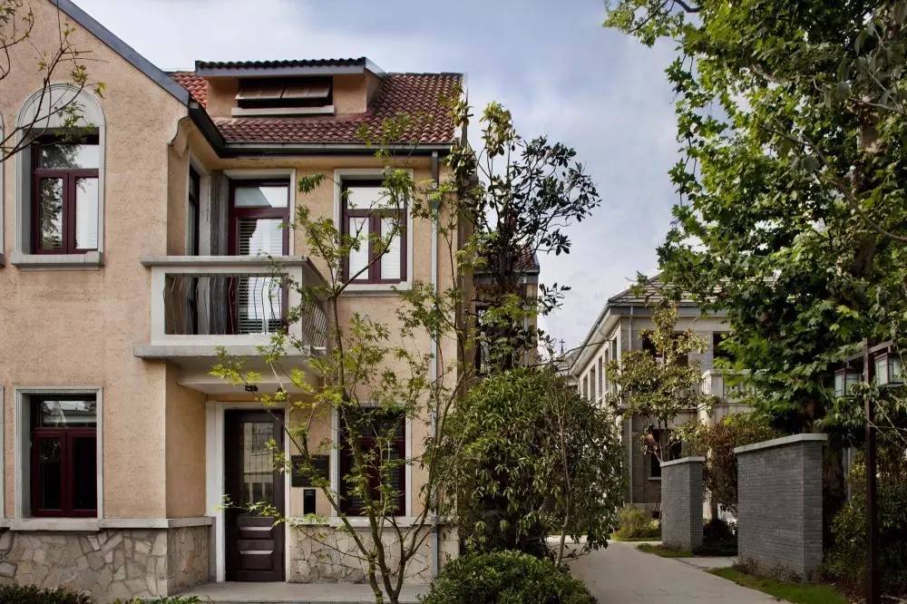 罗莱夏朵简介,罗莱夏朵西班牙