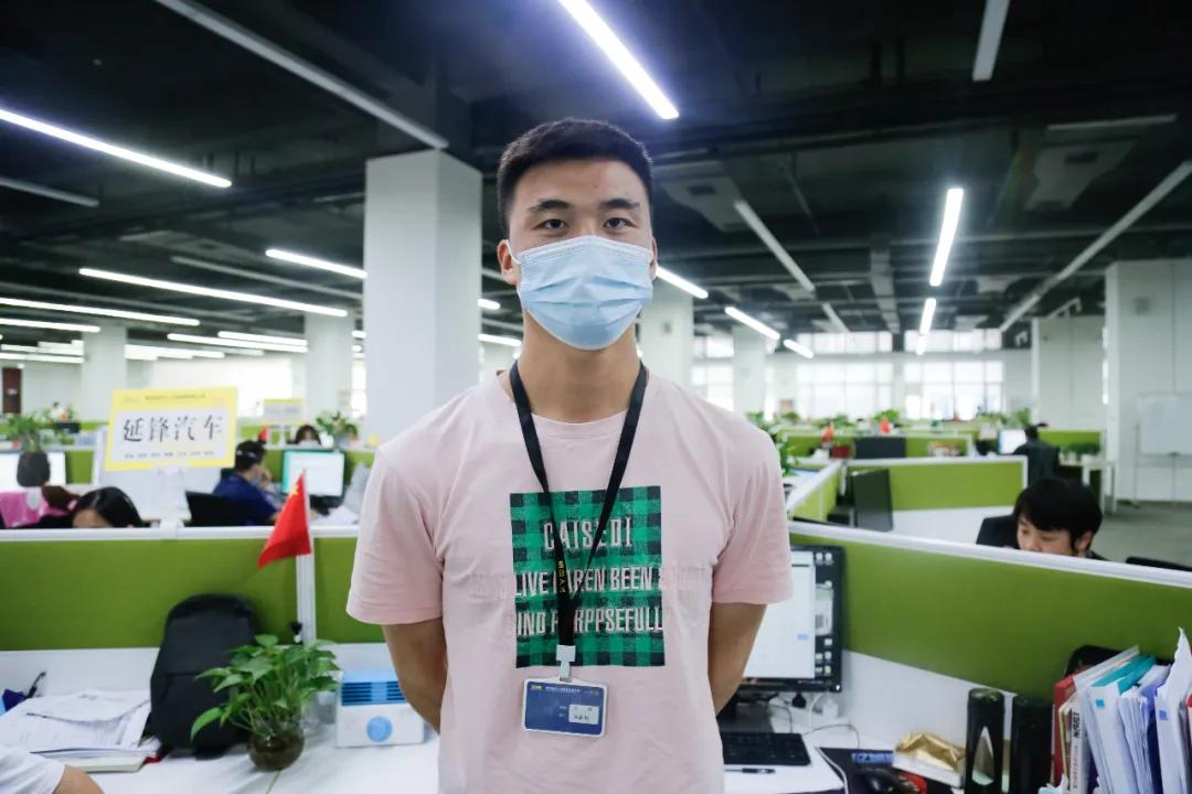 「我爱你，纳杰」“只要求职，就一定首选纳杰！”