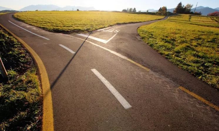 牌照“掮客”一单赚过8000万，如今牌照降价1亿，仍无人问津