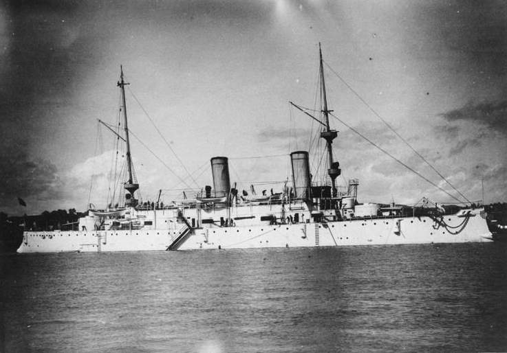 对内煽动复仇主义，对外挥动*权人**大棒，百年前美国也是这个套路