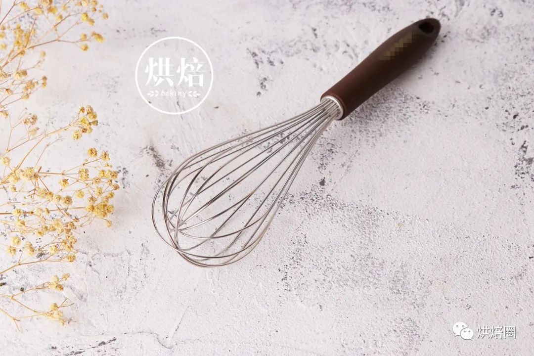 新手入门烘焙必备工具哪里有卖,新手小白做烘焙如何选打蛋器