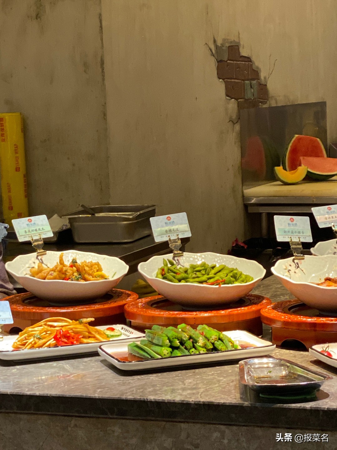 螃蟹虾扇贝,海鲜自助螃蟹和大扇贝